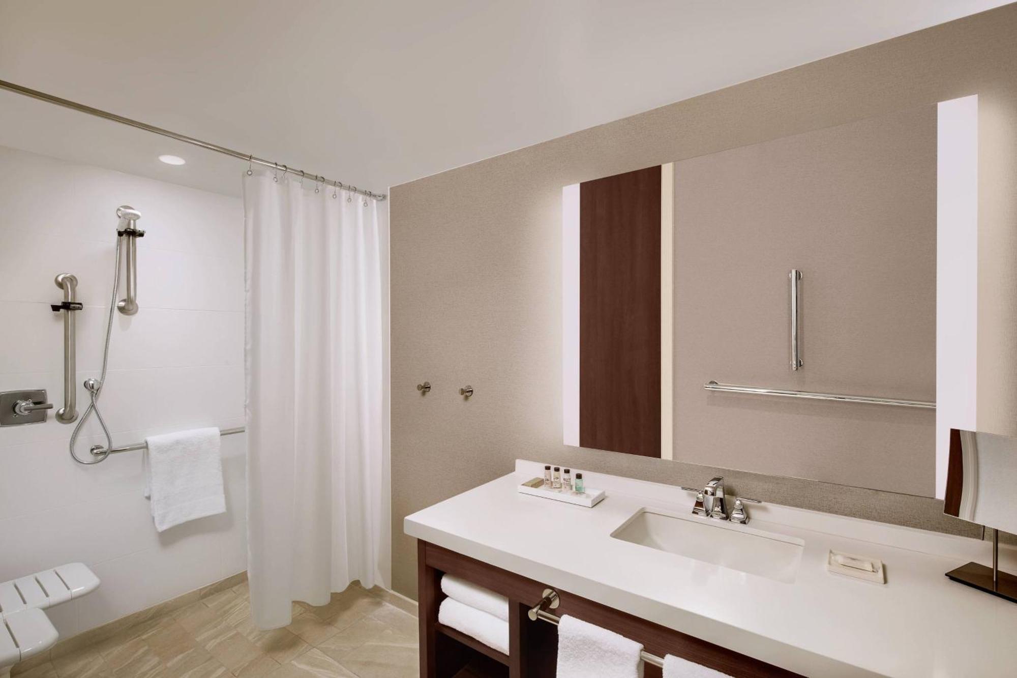 Marriott Dallas Allen Hotel & Convention Center Dış mekan fotoğraf